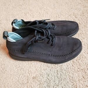 SUPERFEET Black Lace Shoes